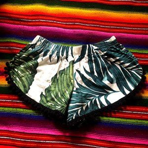 Wonderland Honolulu shorts